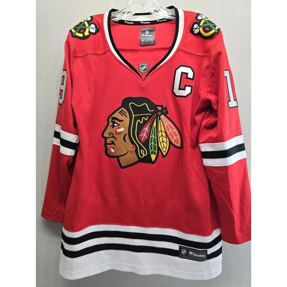 Jonathan Toews Chicago Blackhawks Hockey Jersey C 19 NHL Fanatics Size Medium